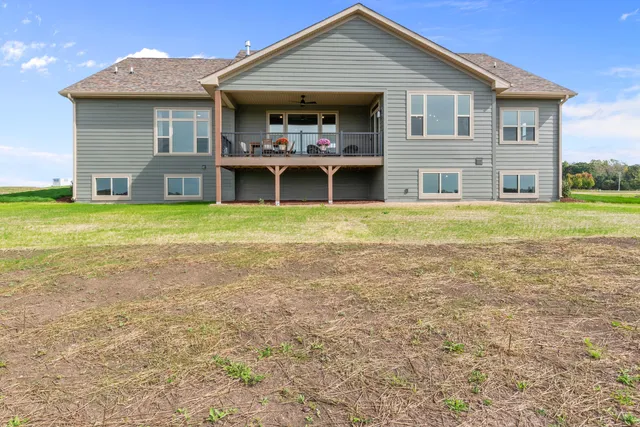 $962,900 | 2110 Highland Way, Sturtevant, WI 53177