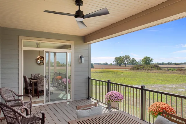 $962,900 | 2110 Highland Way, Sturtevant, WI 53177