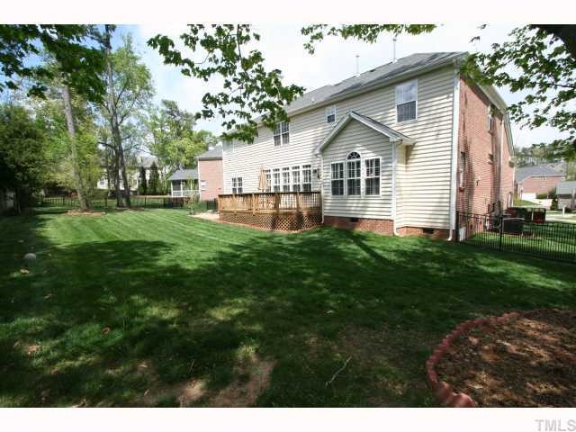 4024 Fenn Brook Lane Raleigh, NC 27613 - Photo 11 of 12 Gallery Image 11