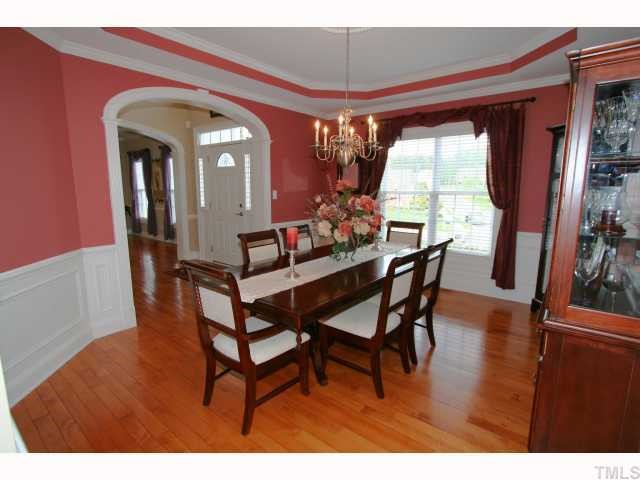 4024 Fenn Brook Lane Raleigh, NC 27613 - Photo 4 of 12 Gallery Image 4