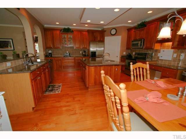 4024 Fenn Brook Lane Raleigh, NC 27613 - Photo 6 of 12 Gallery Image 6