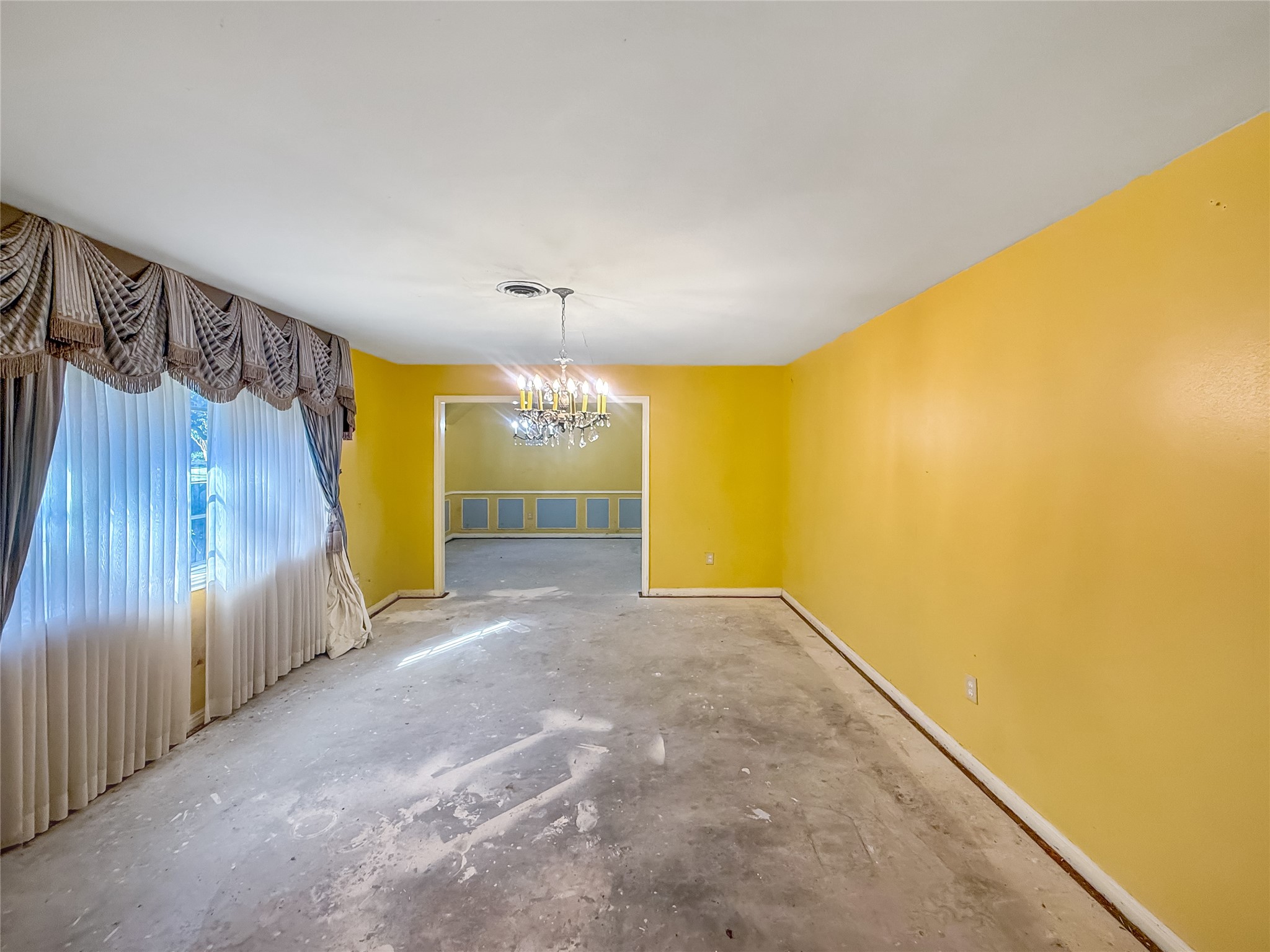 7906 Del Rey Lane Houston, TX 77071 - Photo 11 of 16