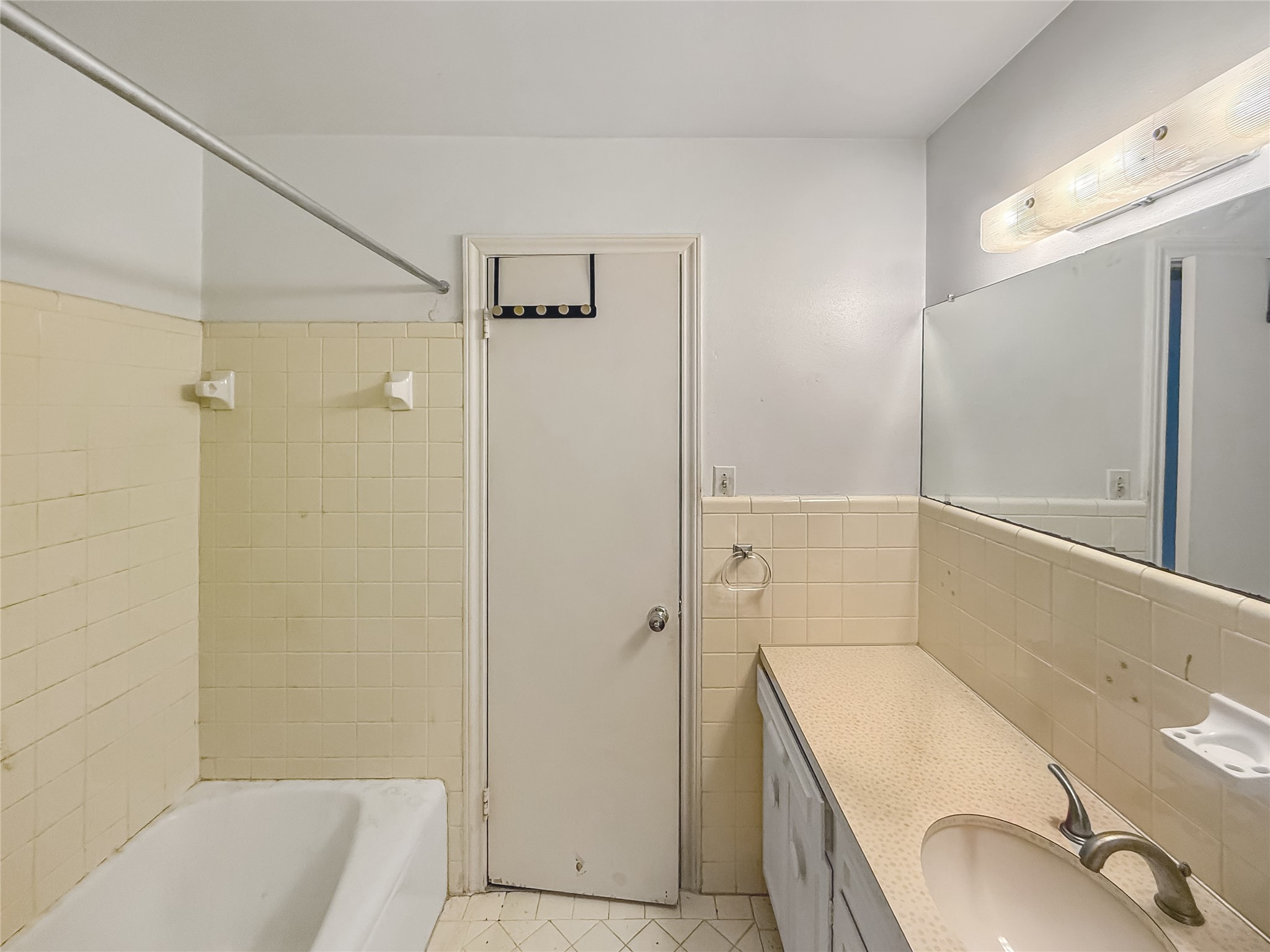 7906 Del Rey Lane Houston, TX 77071 - Photo 14 of 16