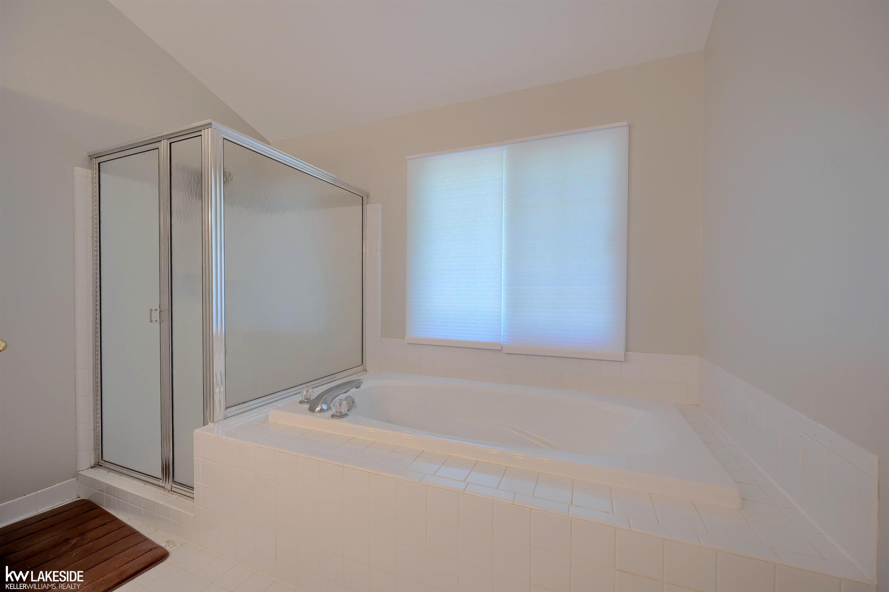 740 Lake Ridge Road Rochester Hills, MI 48307 - Photo 18 of 32