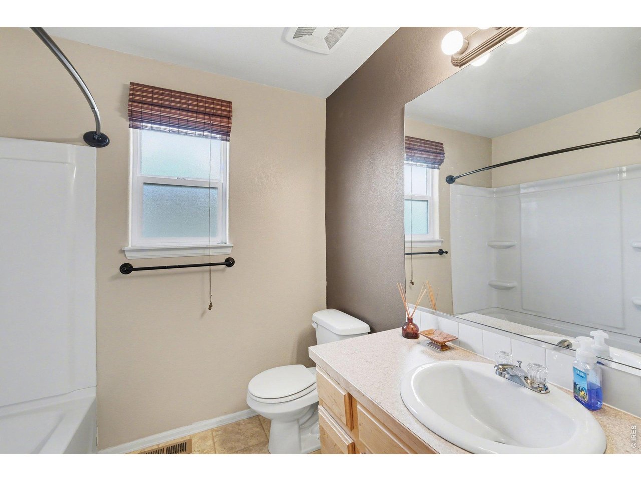 7347 Atlantis Street Wellington, CO 80549 - Photo 13 of 23 Shared guest bathroom