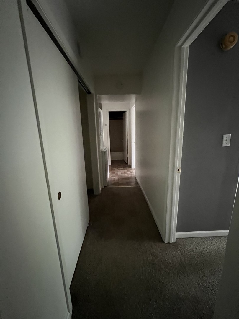 410 Kenneth Circle Elgin, IL 60120 - Photo 13 of 15 a view of a hallway