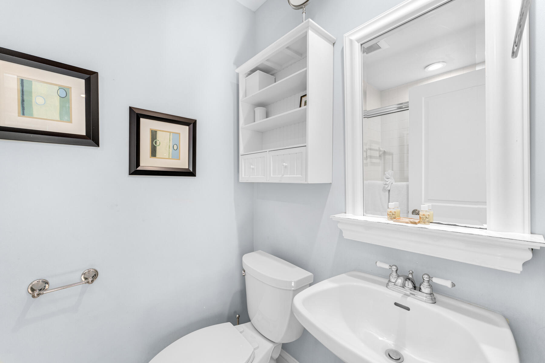 512 Emma Street Key West, FL 33040 - Photo 20 of 42 Second bathroom