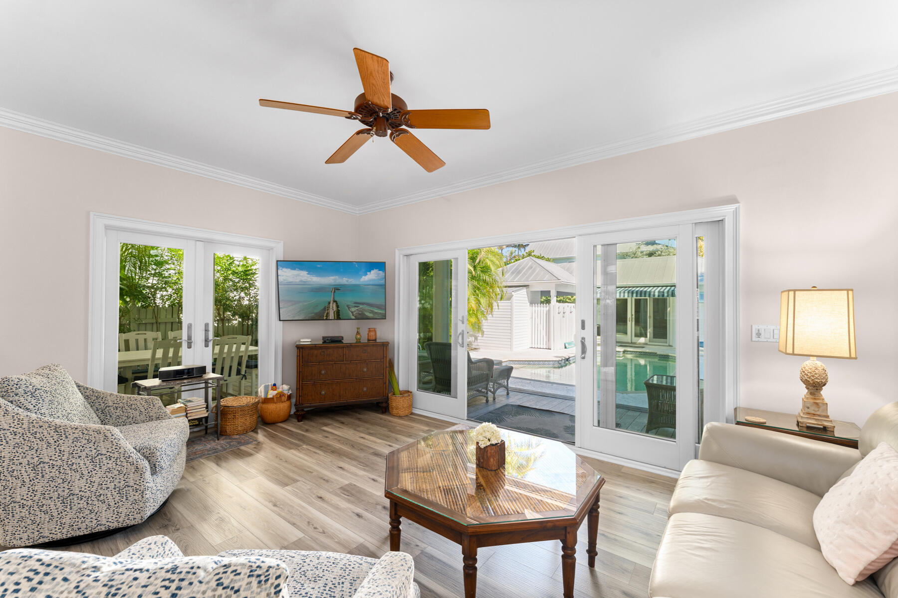 512 Emma Street Key West, FL 33040 - Photo 8 of 42 Living Room