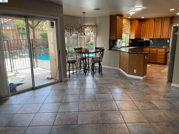$675,000 | 1828 Bayberry Lane, Tracy, CA 95376