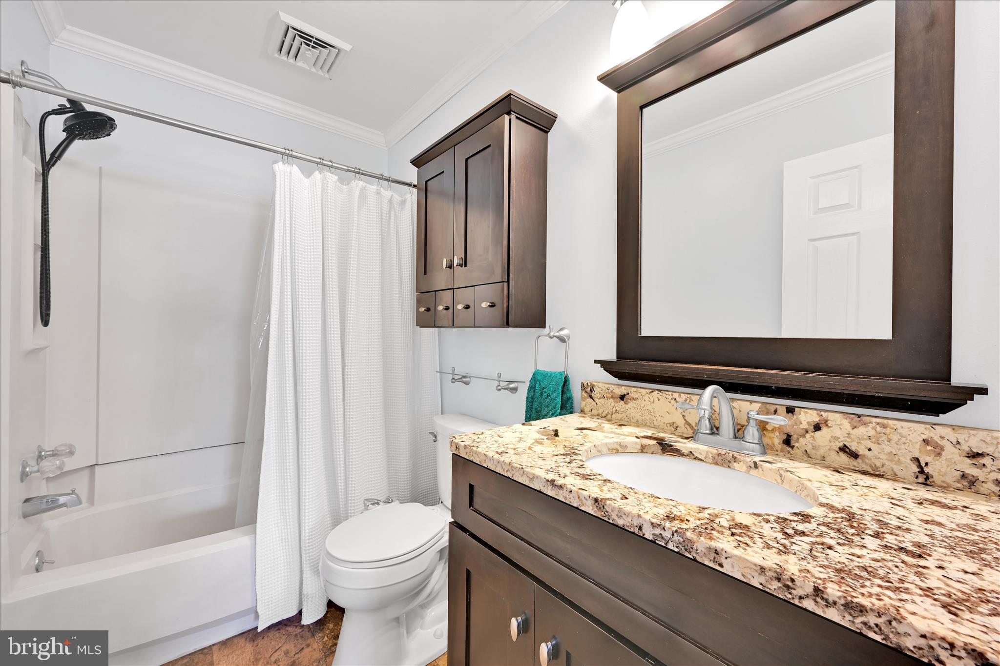 1568 North Reading Road Stevens, PA 17578 - Photo 16 of 38 Main Bathroom