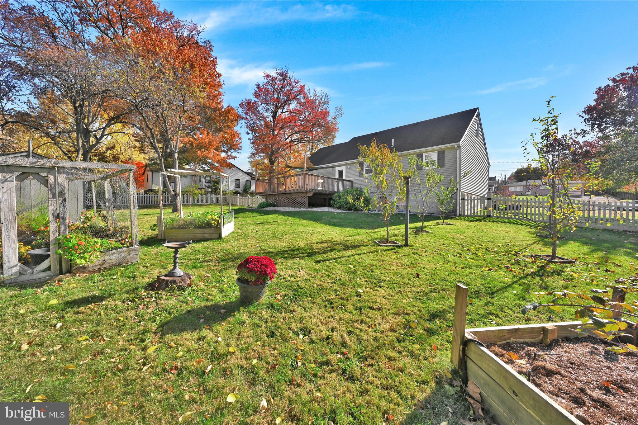 1568 North Reading Road Stevens, PA 17578 - Photo 32 of 38 Exterior Back