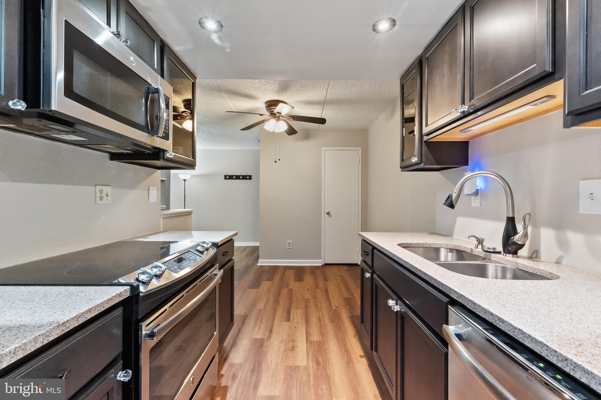 5911 Edsall Road, Unit 201 Alexandria, VA 22304 - Photo 14 of 25