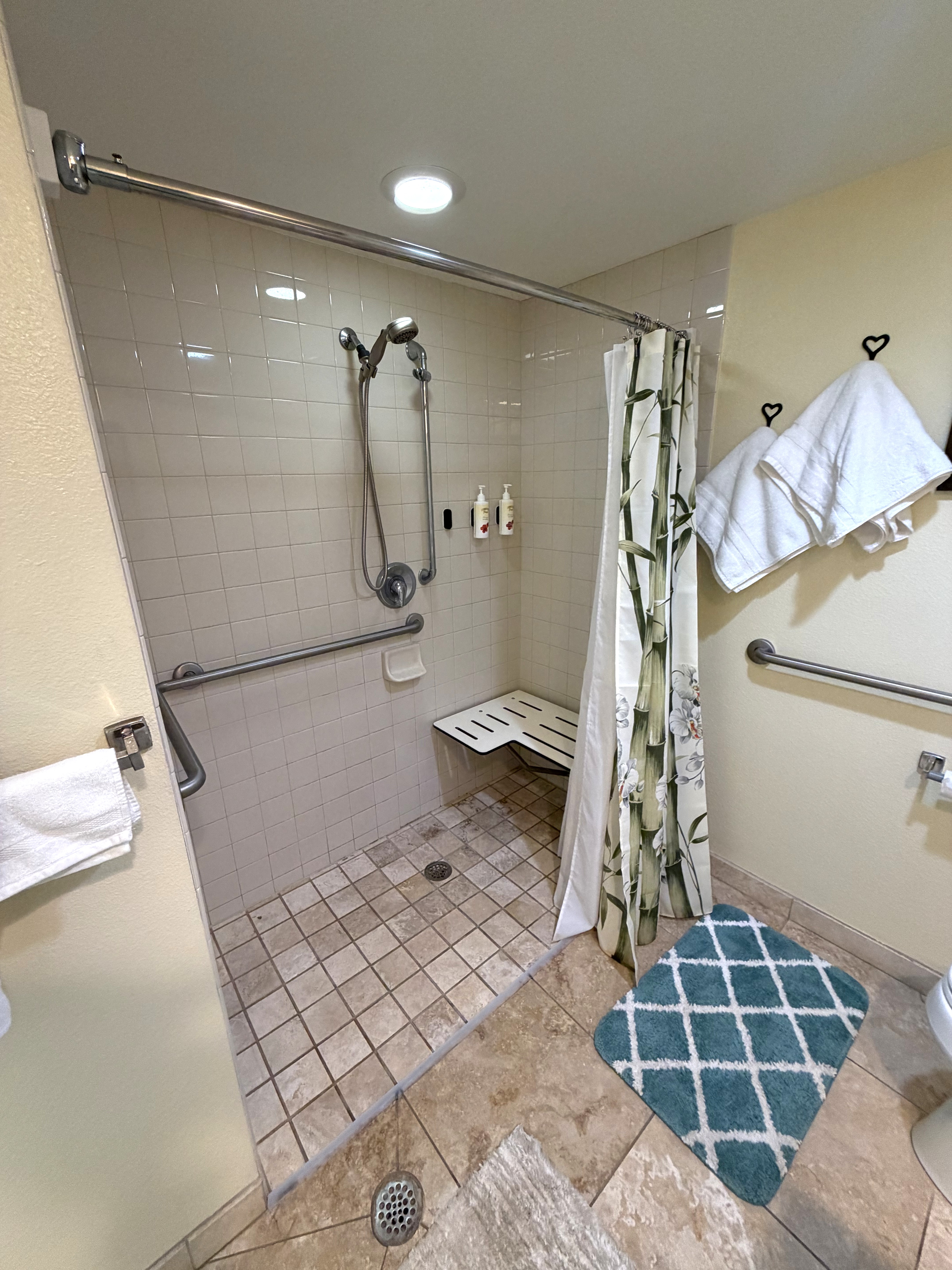 440 Aleka Place, Unit 156 Kapaa, HI 96746 - Photo 14 of 27 a bathroom with a shower and a toilet
