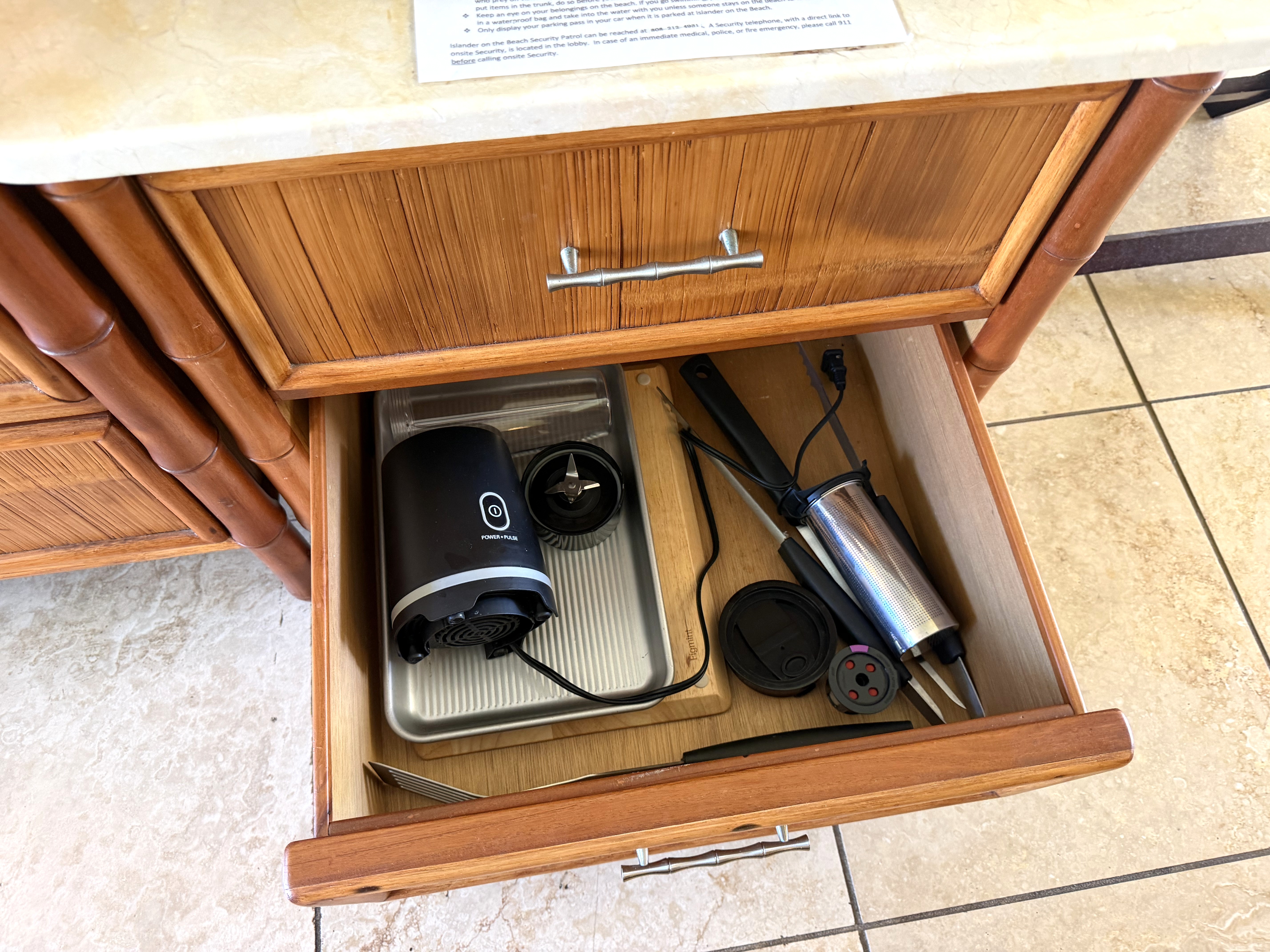440 Aleka Place, Unit 156 Kapaa, HI 96746 - Photo 10 of 27 a view of walk in closet