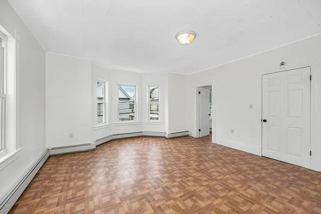 $2,500 | 220 Concord Street, Unit 2, Lowell, MA 01852