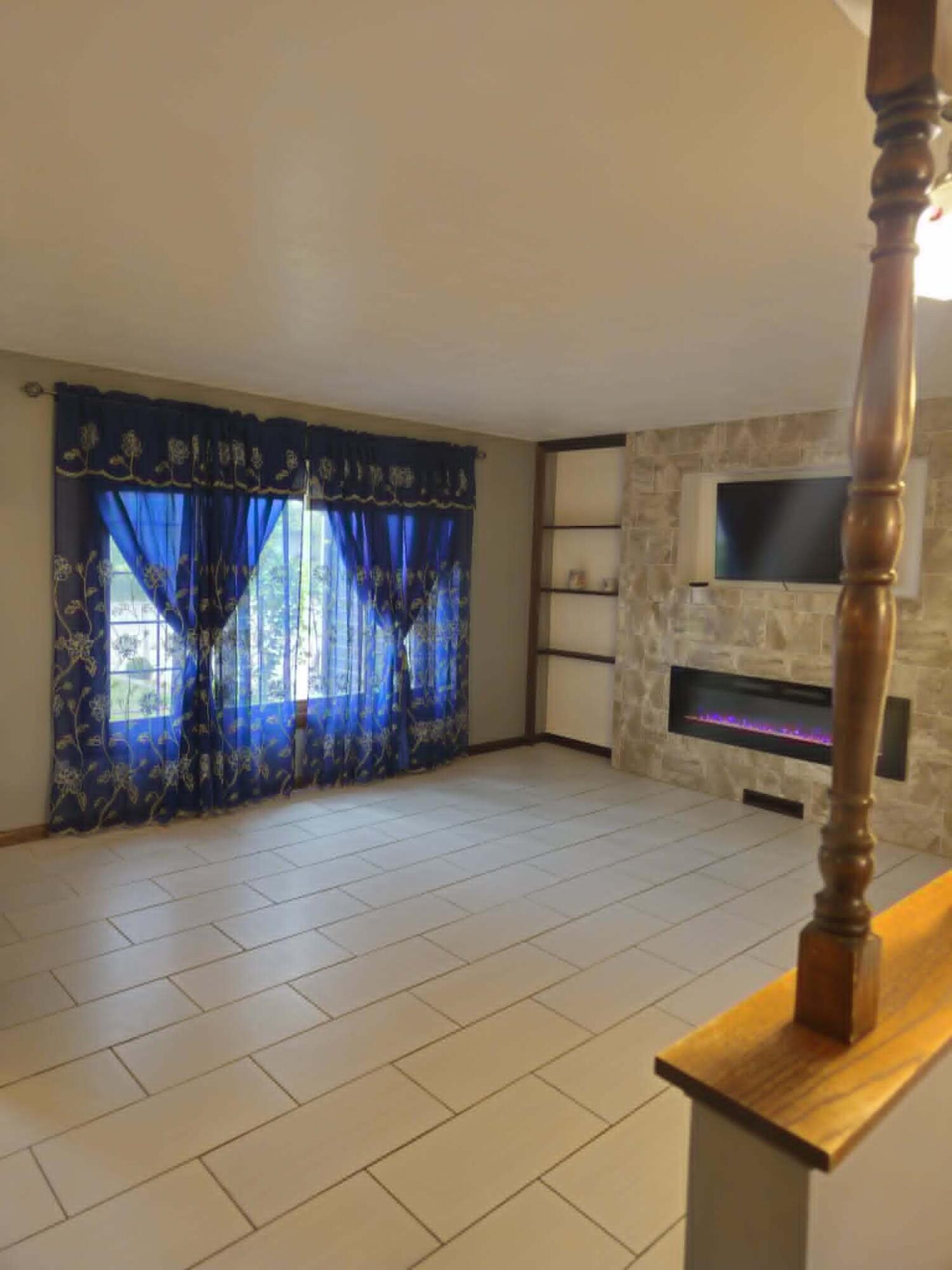 2260 Cobblestone Lane Beloit, WI 53511 - Photo 19 of 65 82917775-3e9b-4970-a63d-a91de627d3f6