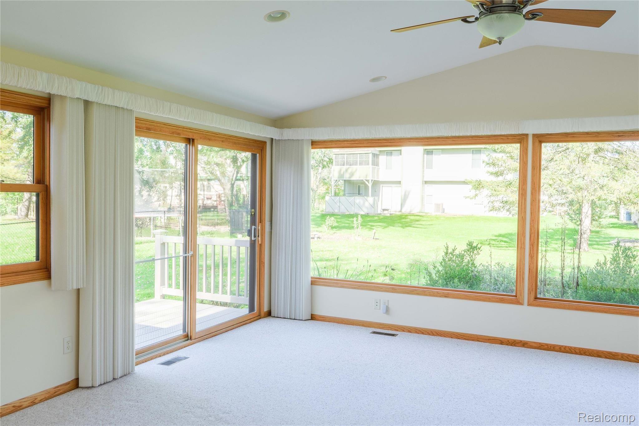 40440 Village Wood Road Novi, MI 48375 - Photo 13 of 27 Florida Room 2.jpg