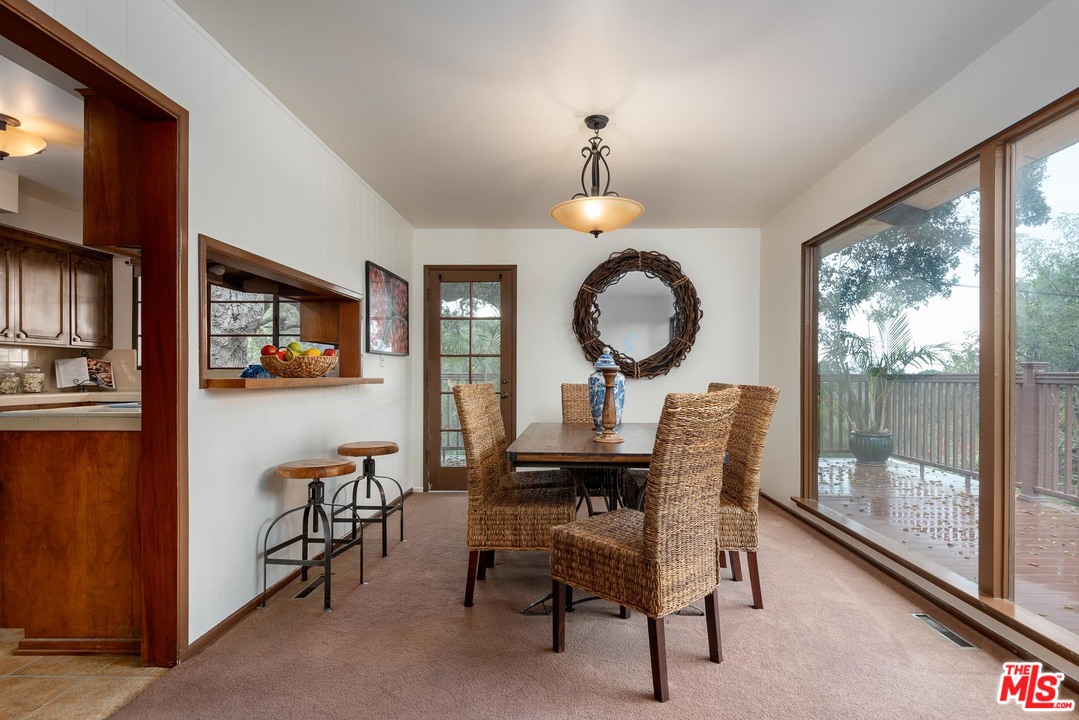 18 Northridge Road Santa Barbara, CA 93105 - Photo 3 of 13 Gallery Image 3