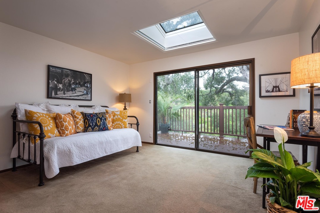 18 Northridge Road Santa Barbara, CA 93105 - Photo 5 of 13 Gallery Image 5