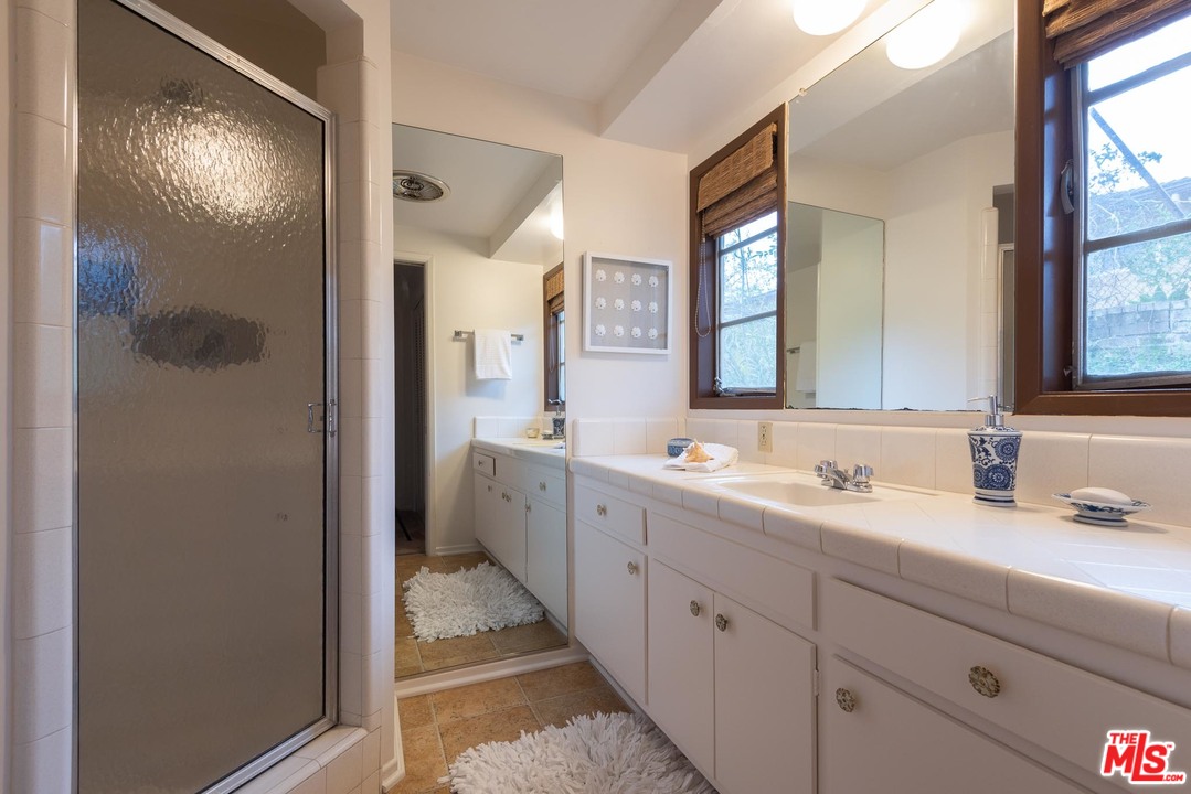 18 Northridge Road Santa Barbara, CA 93105 - Photo 7 of 13 Gallery Image 7