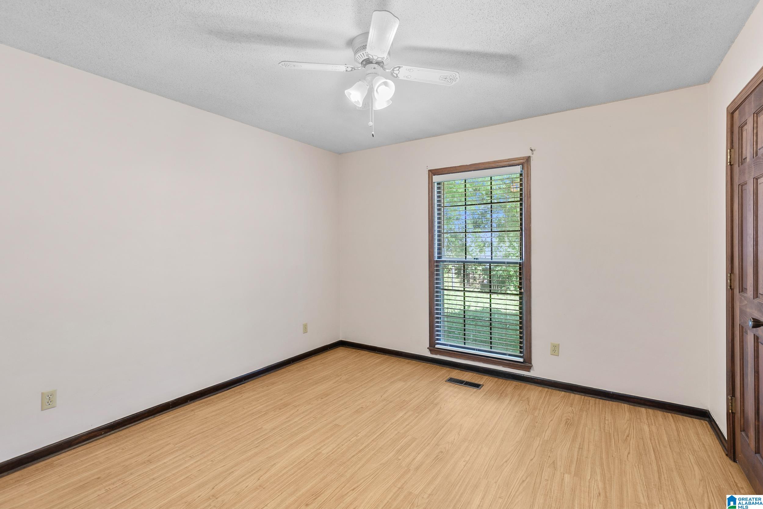 4949 South Shades Crest Road Helena, AL 35022 - Photo 17 of 27