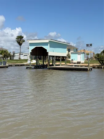 $300 | 938 County Road 616, Sargent, TX 77414