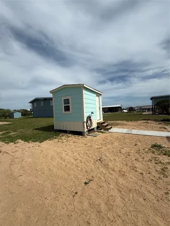 $300 | 938 County Road 616, Sargent, TX 77414