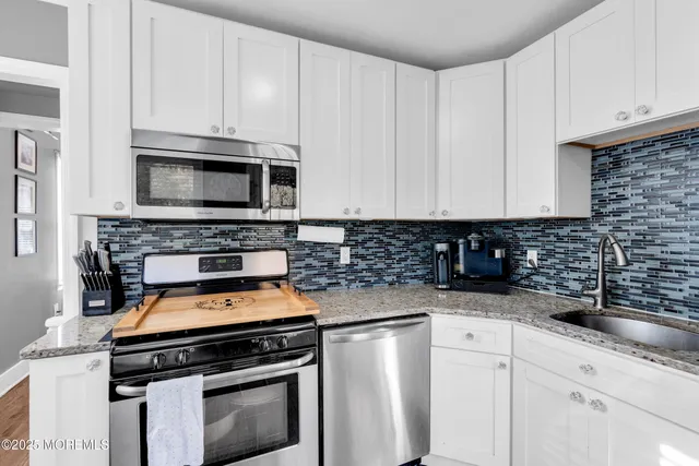 $420,000 | 37 New Brunswick Avenue, Matawan, NJ 07747