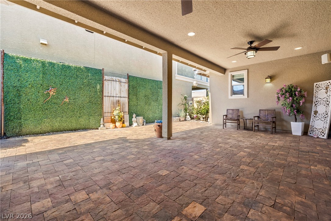 416 Gracious Way Henderson, NV 89011 - Photo 32 of 58