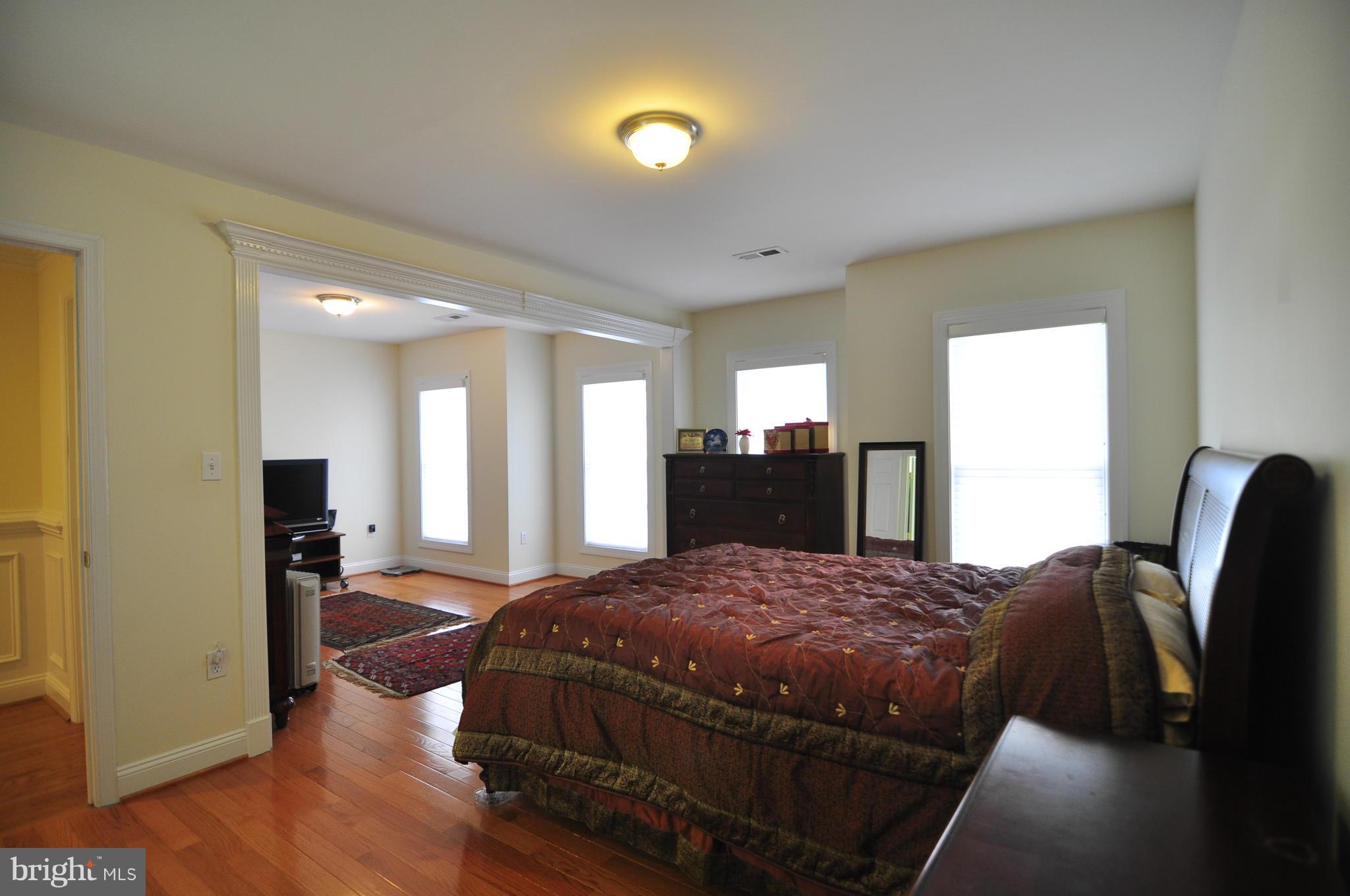 6012 Craig Street Springfield, VA 22150 - Photo 22 of 30 Bedroom