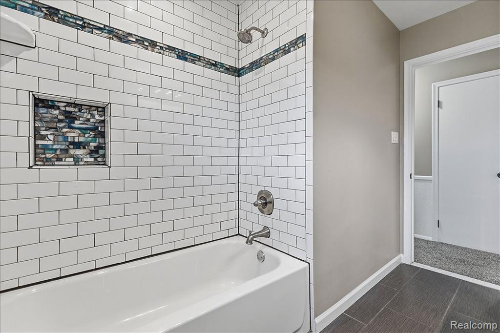 2160 Phillips Road Auburn Hills, MI 48326 - Photo 15 of 48