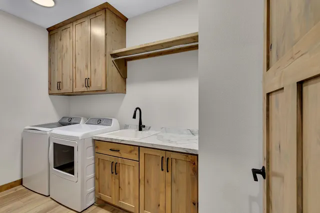 $499,900 | 1317 Iris Lane East, St. Joseph, MN 56374