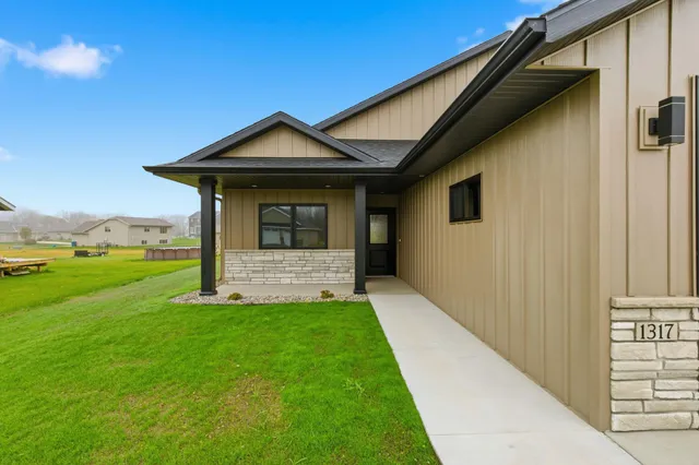 $499,900 | 1317 Iris Lane East, St. Joseph, MN 56374