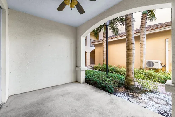 $2,300 | 1117 Renaissance Way, Unit 117, Boynton Beach, FL 33426