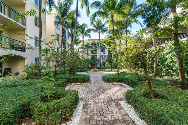 $2,300 | 1117 Renaissance Way, Unit 117, Boynton Beach, FL 33426