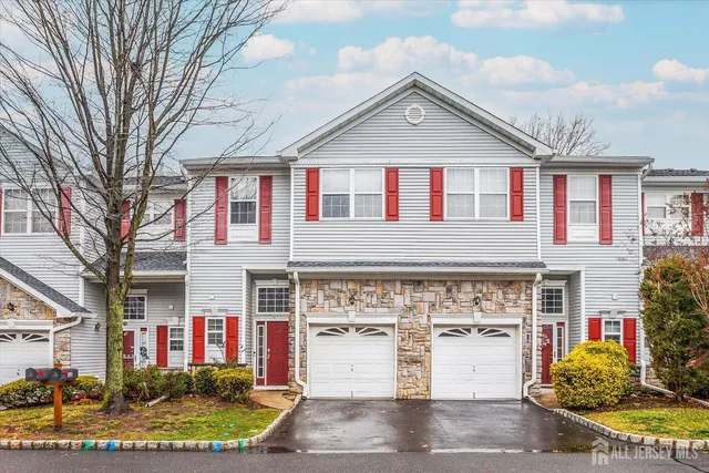 $3,600 | 32 Catherine Court, Old Bridge, NJ 08879