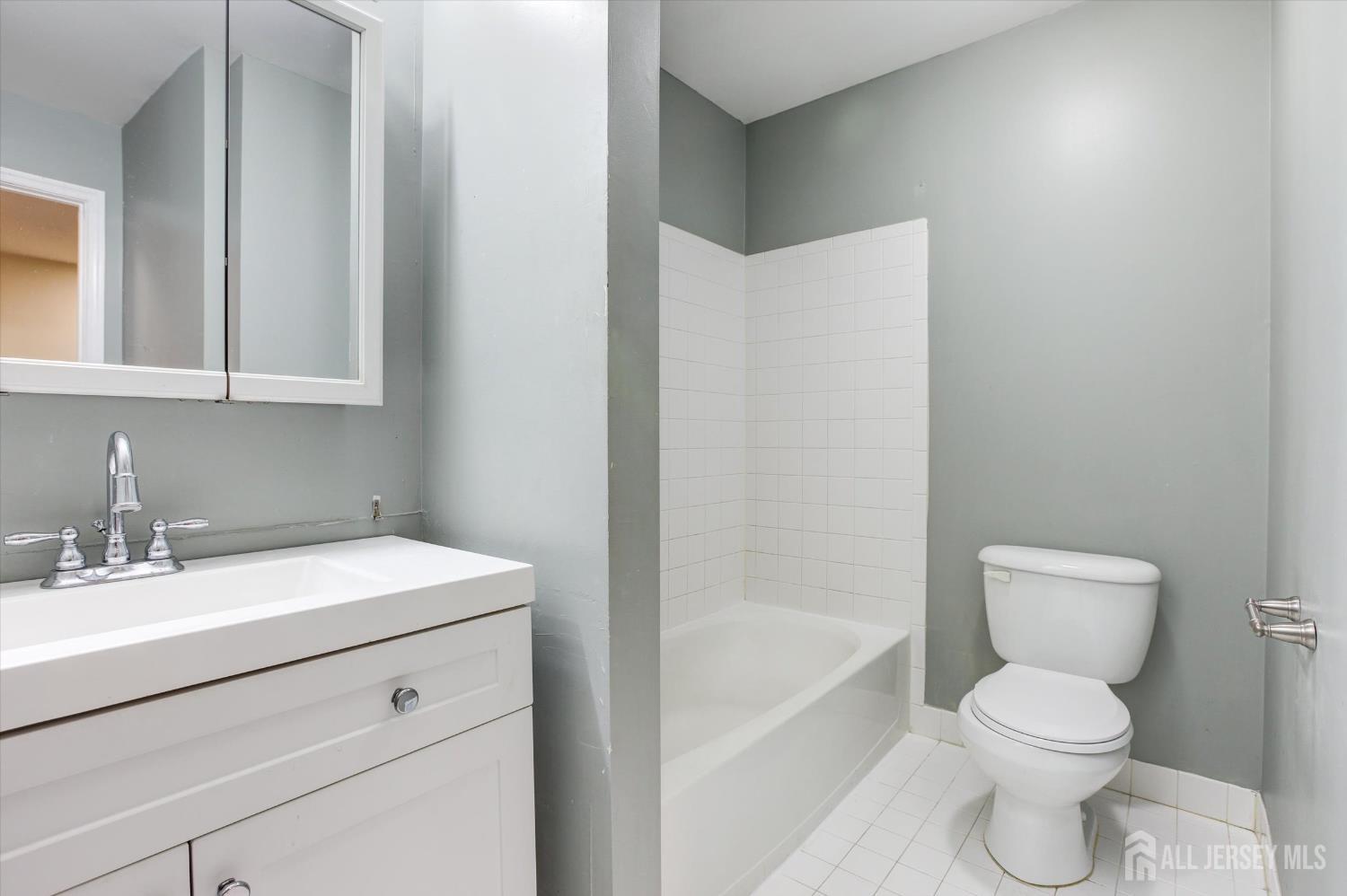 32 Catherine Court Old Bridge, NJ 08879 - Photo 20 of 25