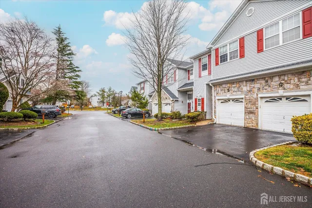 $3,600 | 32 Catherine Court, Old Bridge, NJ 08879