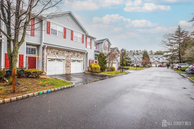 $3,600 | 32 Catherine Court, Old Bridge, NJ 08879