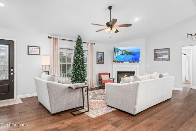 $359,000 | 3410 Warpath Drive, Crossville, TN 38572