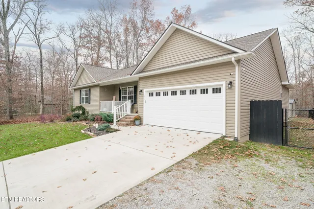 $359,000 | 3410 Warpath Drive, Crossville, TN 38572