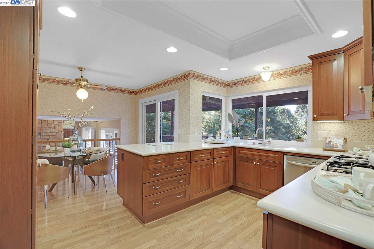 11893 West Vomac Road Dublin, CA 94568 - Photo 11 of 40 Gallery Image 11