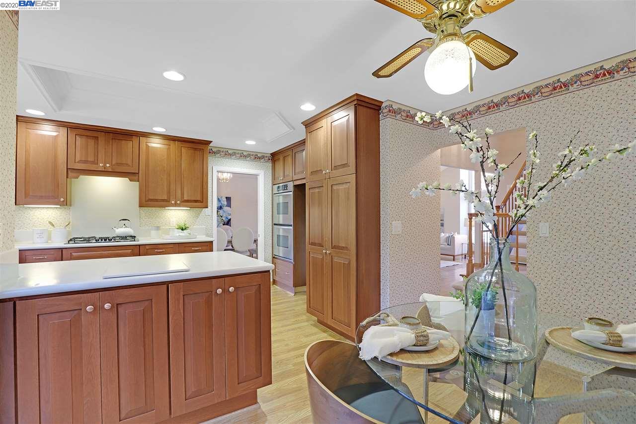 11893 West Vomac Road Dublin, CA 94568 - Photo 12 of 40 Gallery Image 12