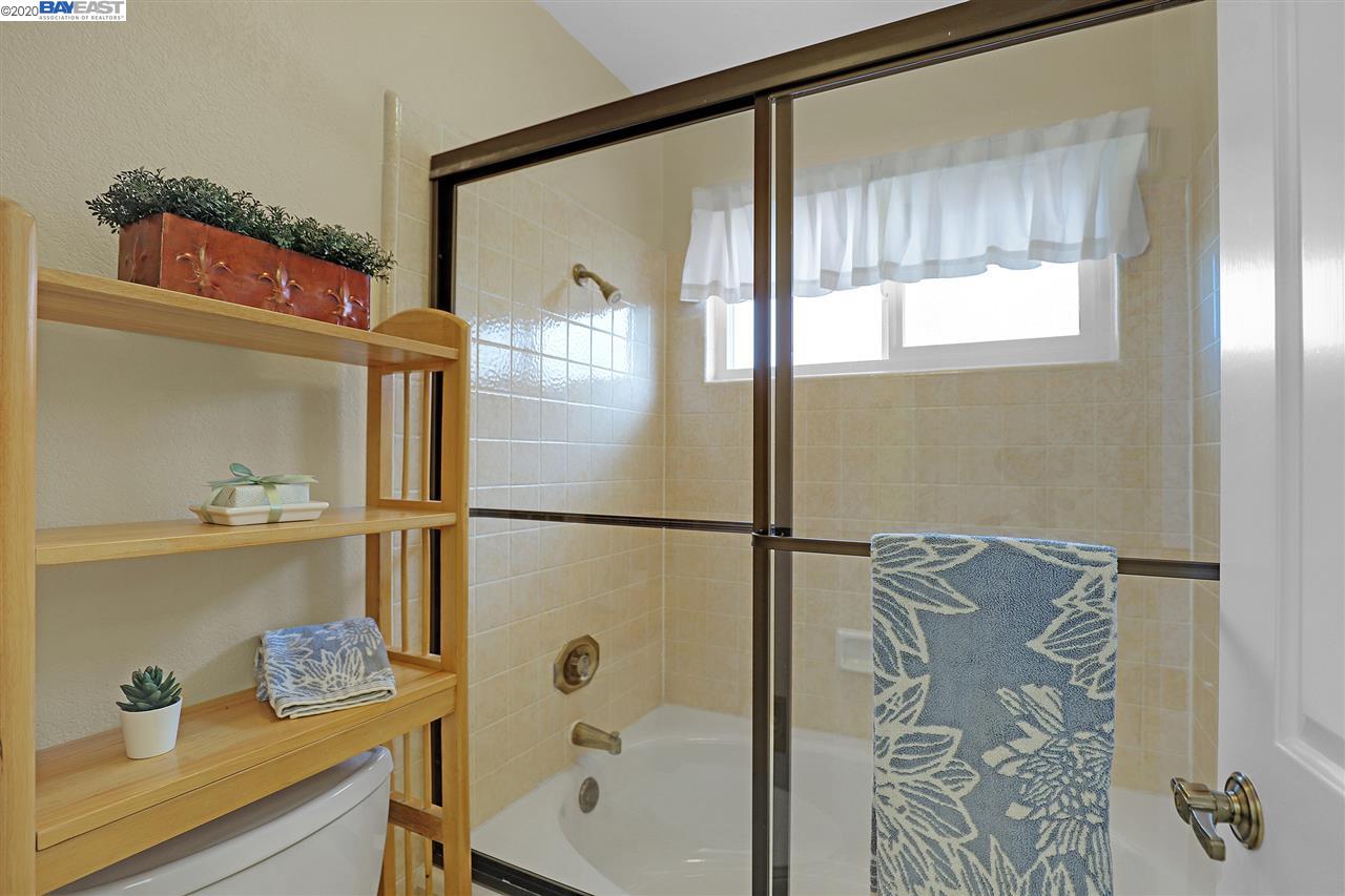 11893 West Vomac Road Dublin, CA 94568 - Photo 21 of 40 Gallery Image 21