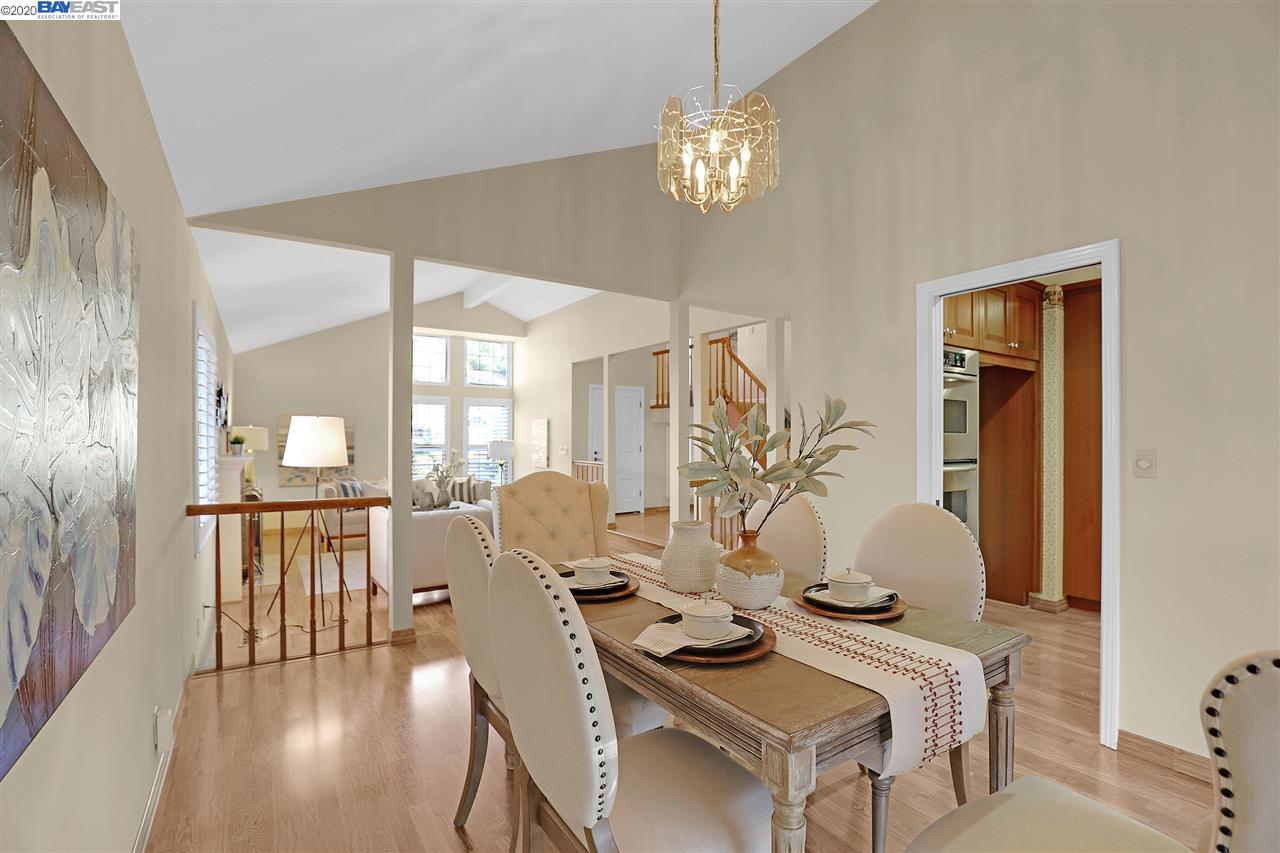 11893 West Vomac Road Dublin, CA 94568 - Photo 9 of 40 Gallery Image 9
