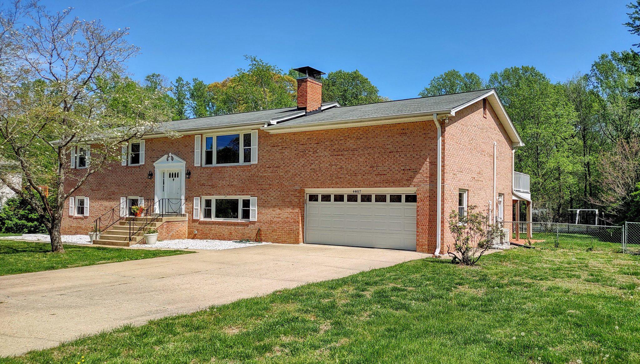 44617 Joy Chapel Road Hollywood, MD 20636 - Photo 3 of 52 Plenty of parking space