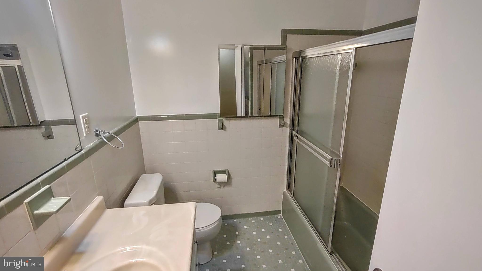 44617 Joy Chapel Road Hollywood, MD 20636 - Photo 32 of 52 Upper level hall BA