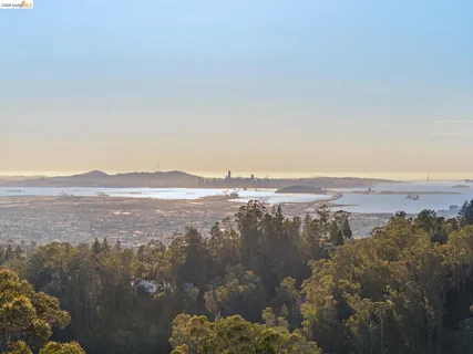 $2,475,000 | 6611 Elverton Drive, Oakland, CA 94611