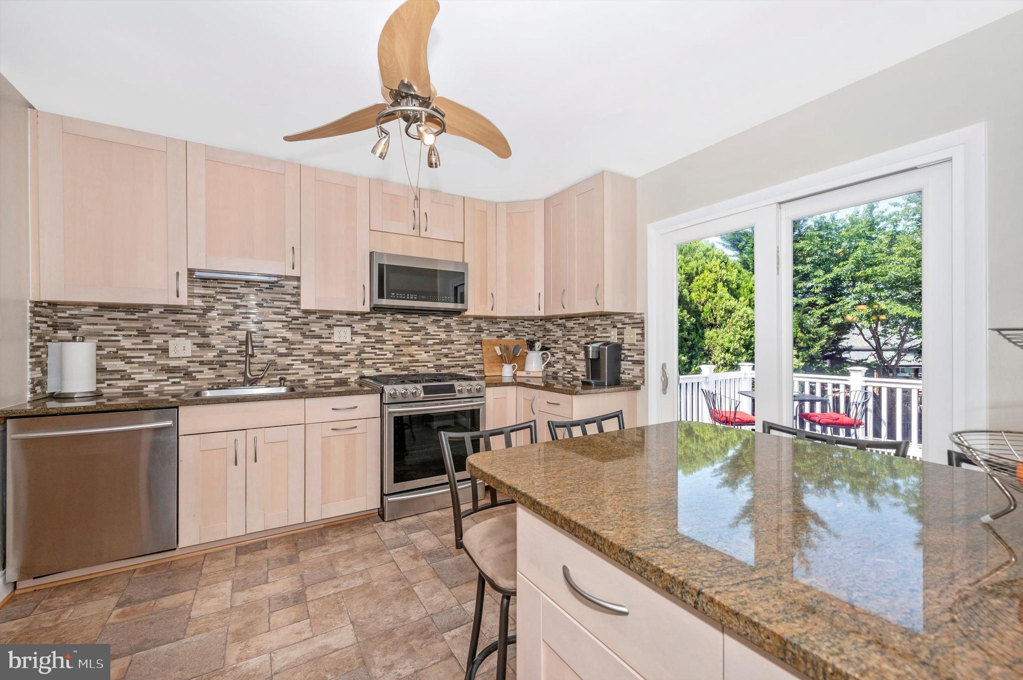 17125 Chiswell Road Poolesville, MD 20837 - Photo 11 of 71