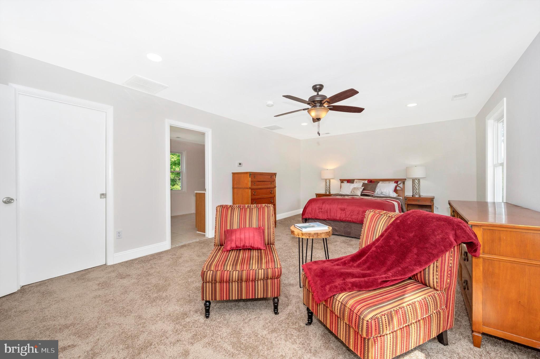 17125 Chiswell Road Poolesville, MD 20837 - Photo 18 of 71